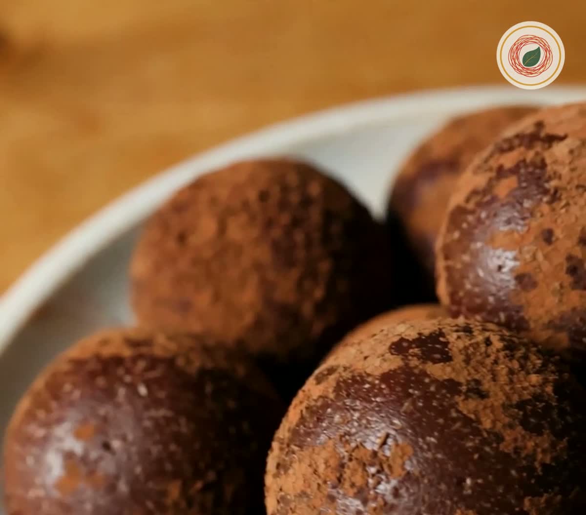 Chocolatey coconut cocoa bites rolled into balls